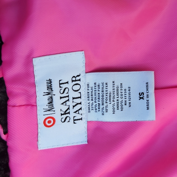 Neiman Marcus Skaist Taylor Faux Fur Vest Sz Small - Picture 8 of 12